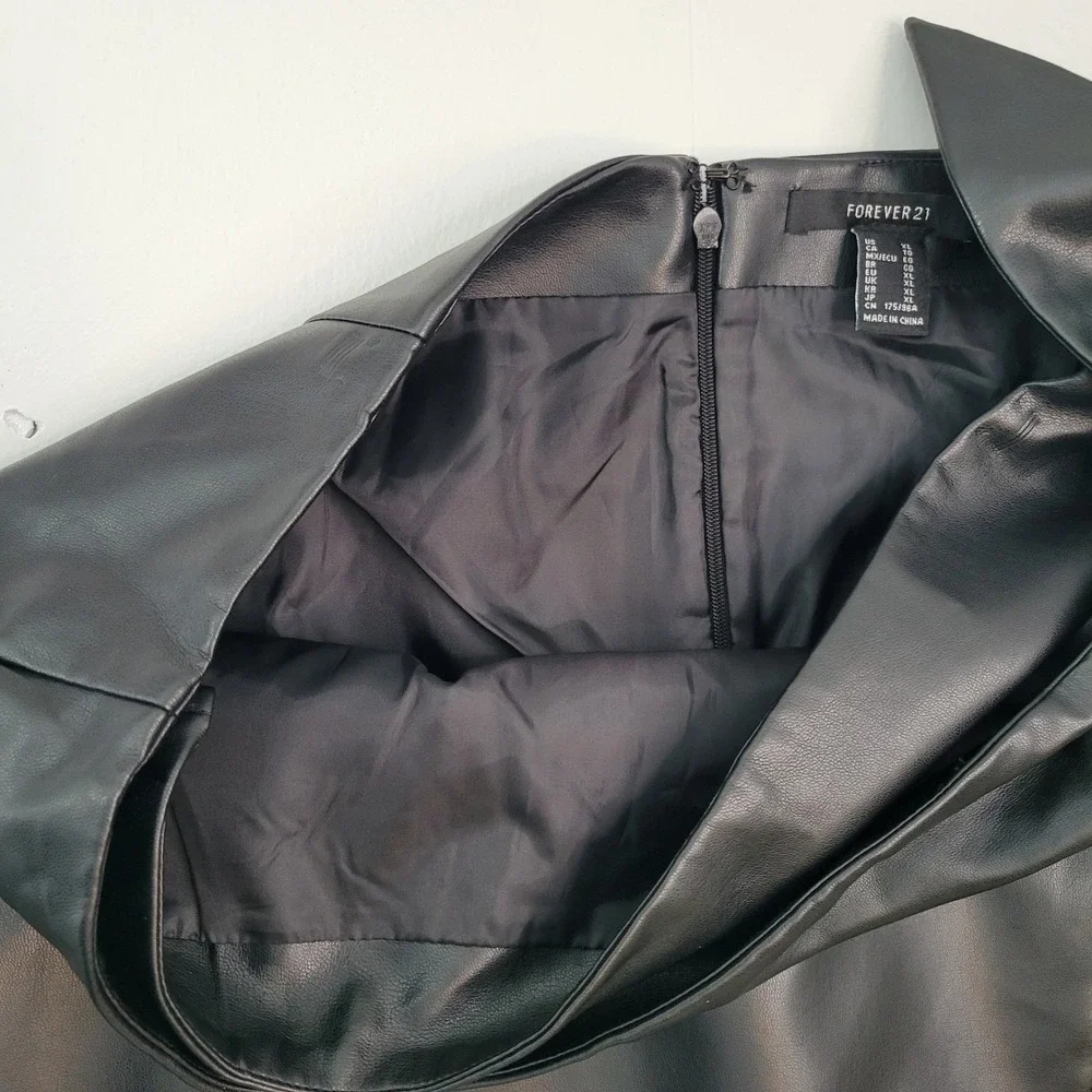 Faux Leather Wrap Midi Skirt Womens XL Black Tie Waist Grunge Indie Dark Academi